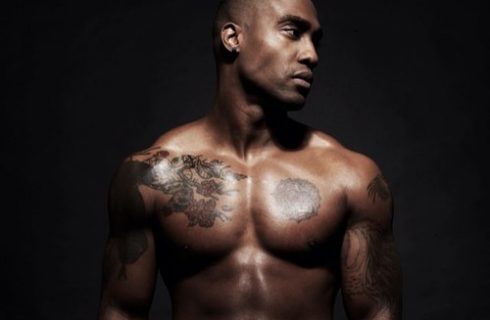 Simon Webbe to perform live at The Yard